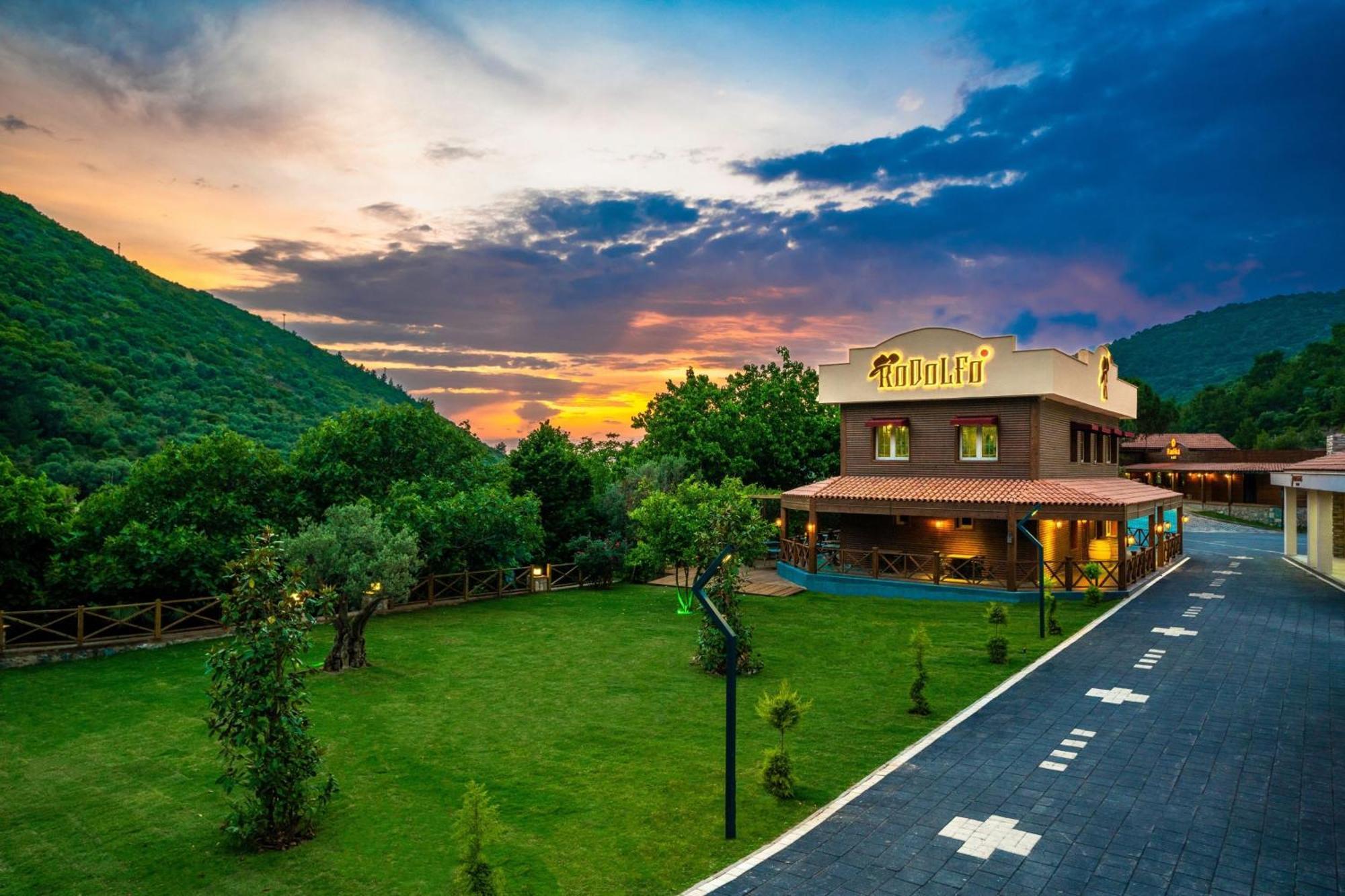 Batihan Vadi Hotel Kusadası Esterno foto