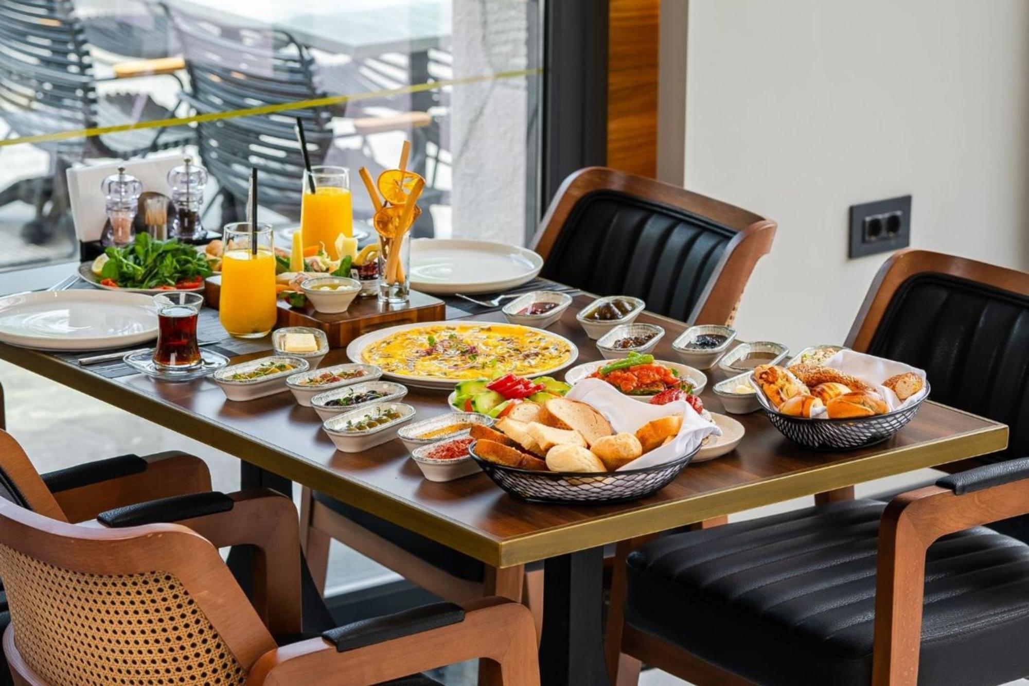 Batihan Vadi Hotel Kusadası Esterno foto