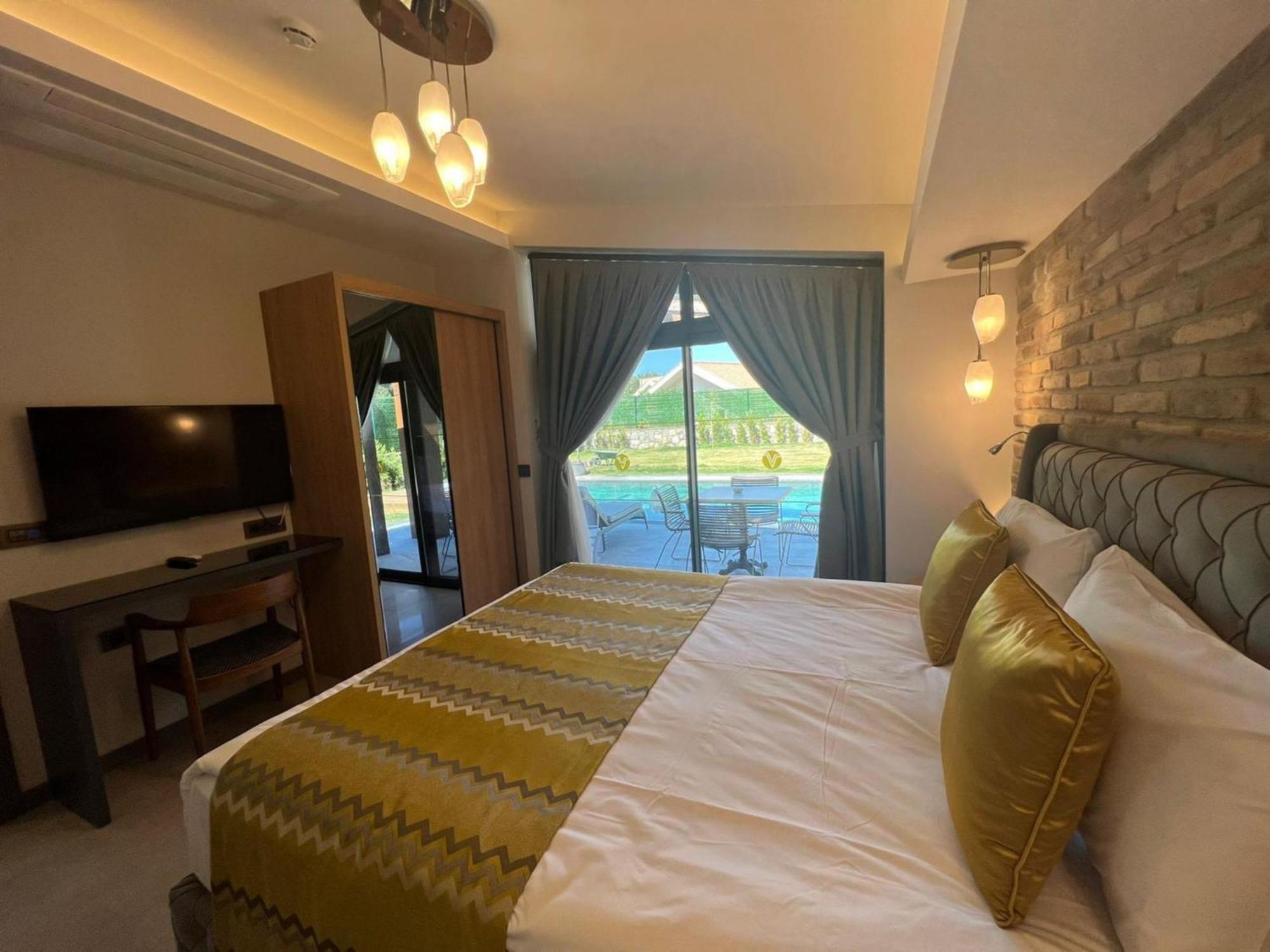 Batihan Vadi Hotel Kusadası Esterno foto